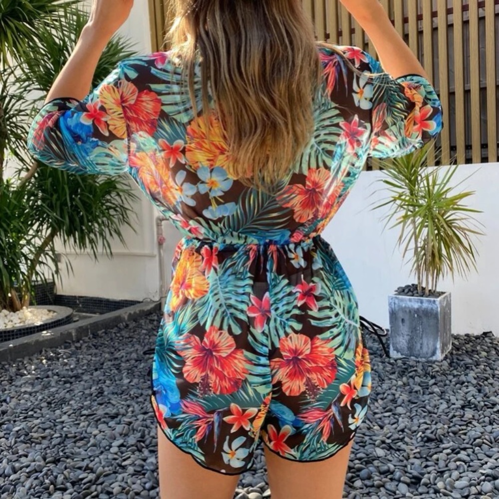 🔥FLASH SALE🔥Tropical Floral Cover Up Romper - Picture 2 of 4